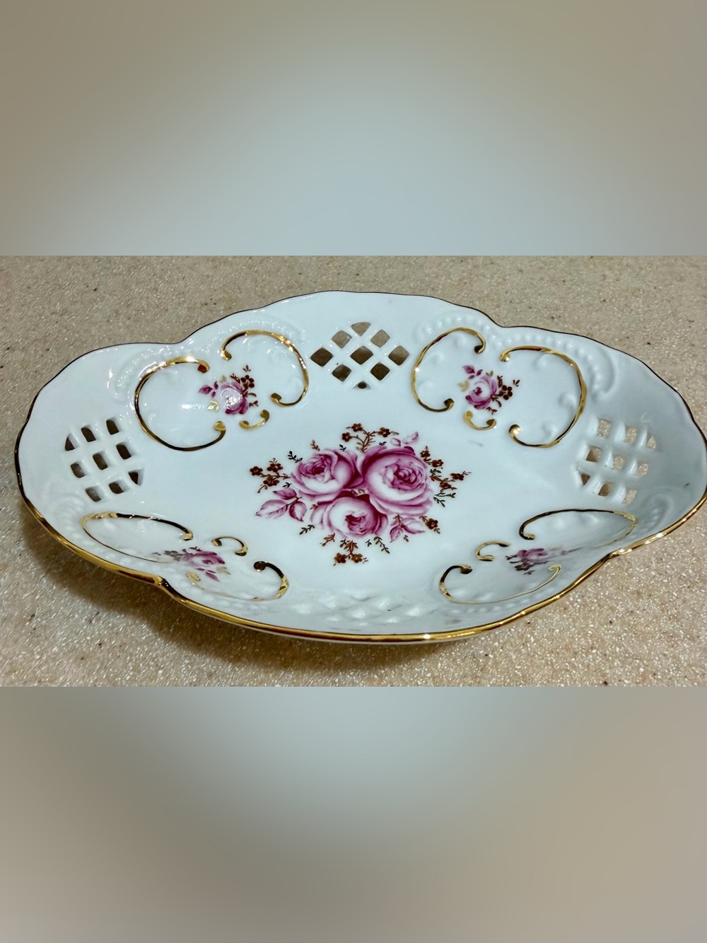 Weimar Porcelain Barbarina Pink Rose Trinket Candy Dish Bowl Gold Trim Filigree